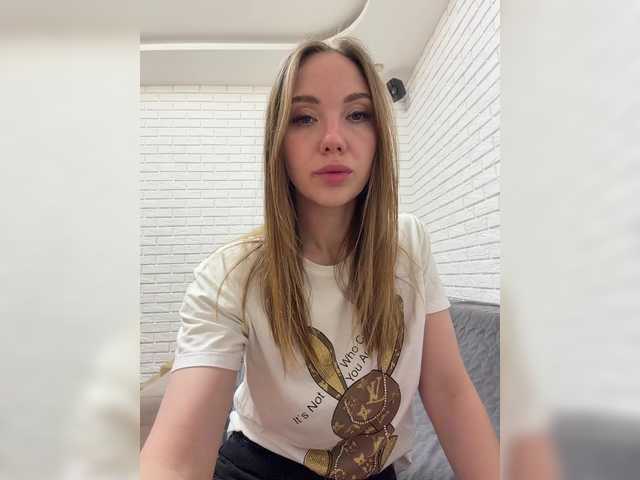 Pepetka22's BongaCams show and profile