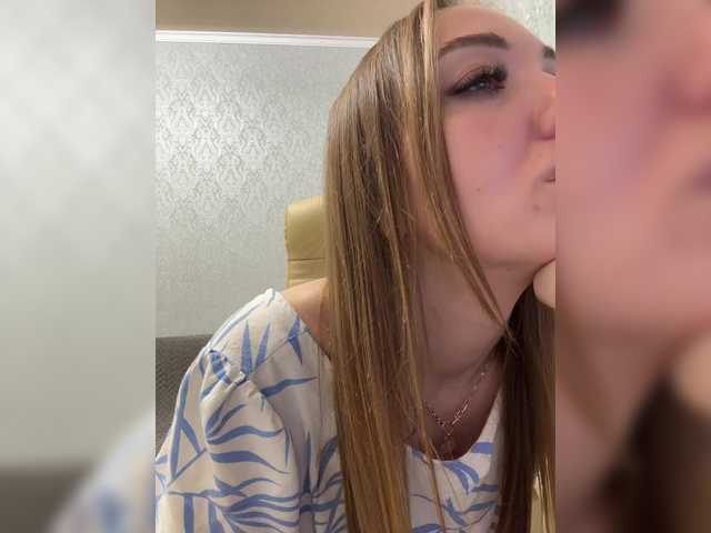 Pepetka22's BongaCams show and profile