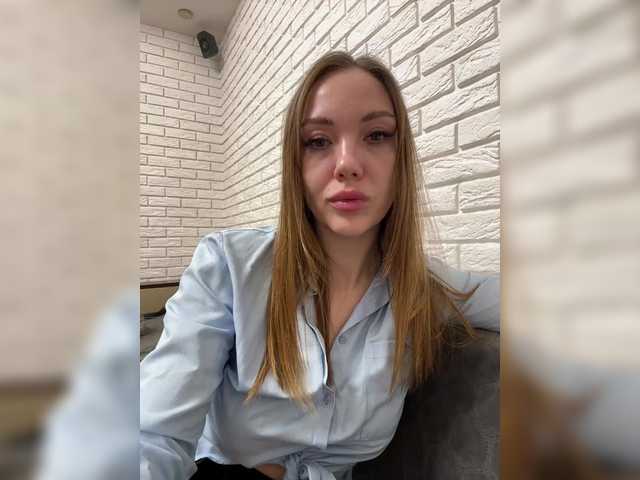 Pepetka22's BongaCams show and profile