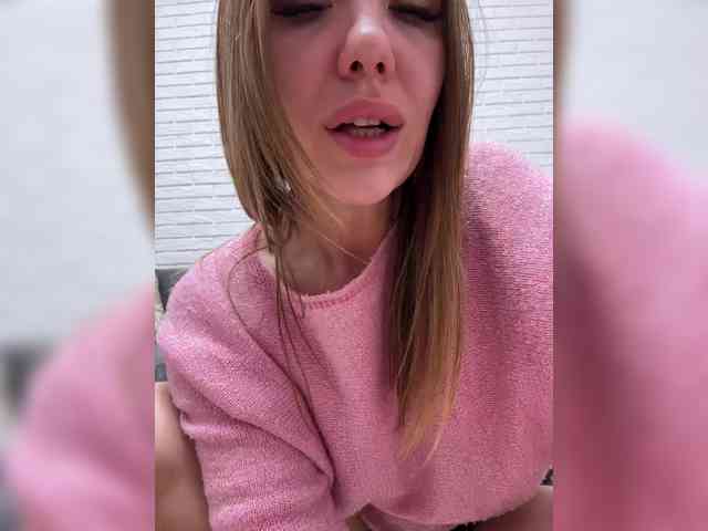 Pepetka22 Live Webcam on BongaCams