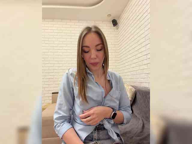 Pepetka22 Live Webcam on BongaCams