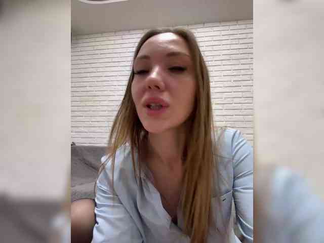 Pepetka22 Live Webcam on BongaCams