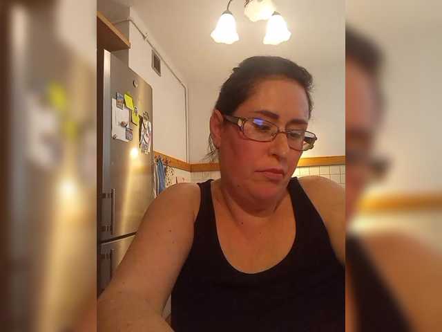 loriktwinss's BongaCams show and profile