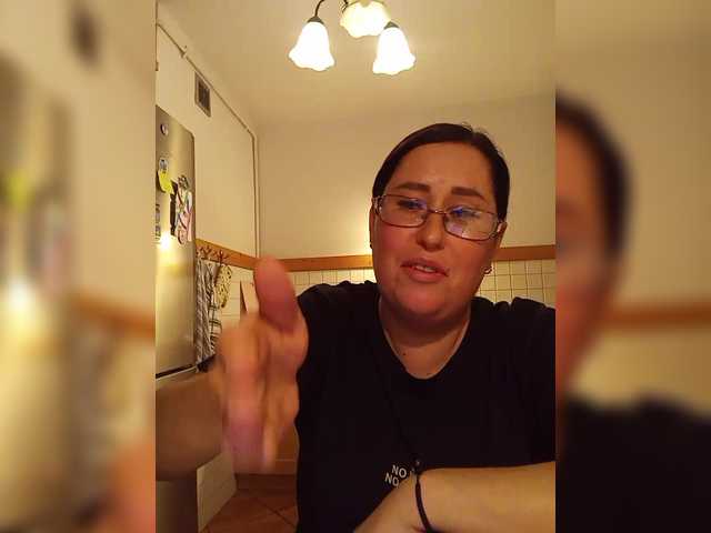 loriktwinss's BongaCams show and profile