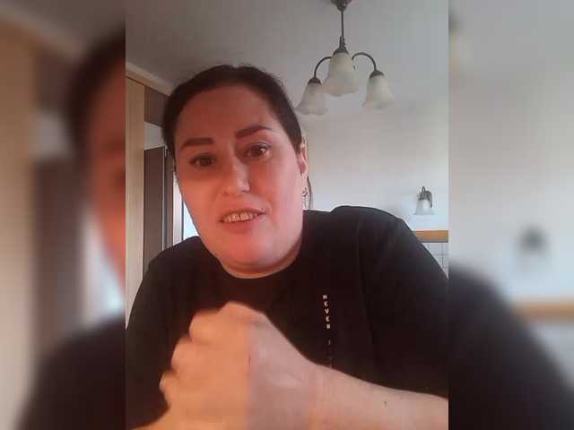 loriktwinss's BongaCams show and profile