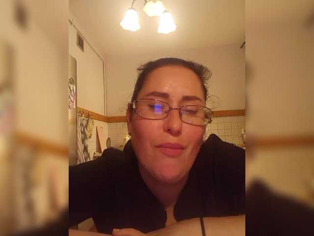 loriktwinss's BongaCams show and profile