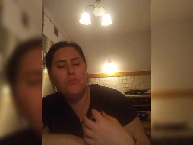 loriktwinss's BongaCams show and profile