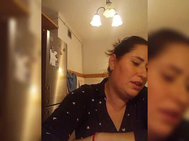 loriktwinss's BongaCams show and profile