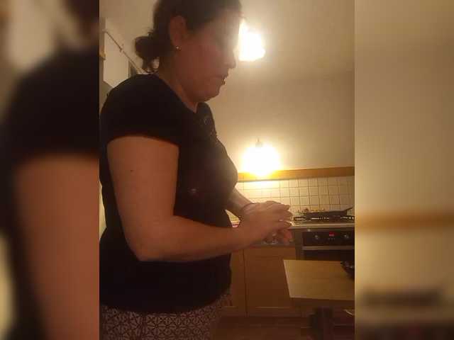 loriktwinss's BongaCams show and profile