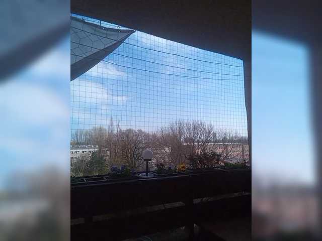 loriktwinss's BongaCams show and profile