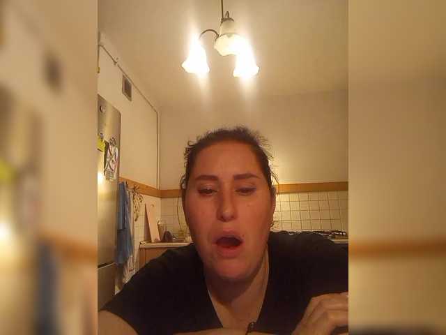 loriktwinss's BongaCams show and profile