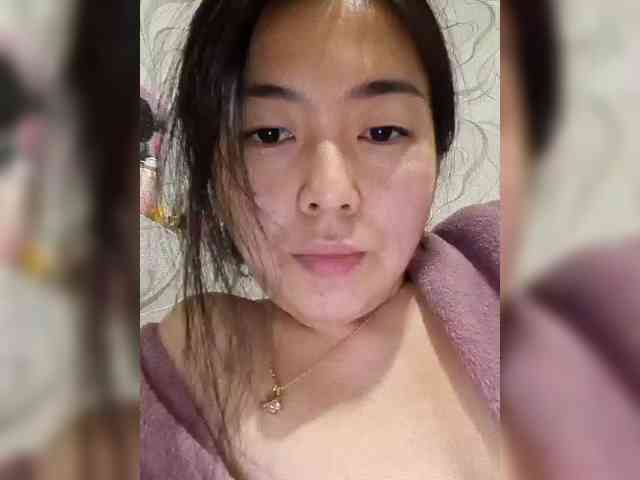 dasha922 Live Webcam on BongaCams