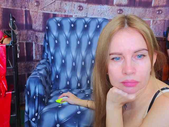 MistreSSEliZa webcam