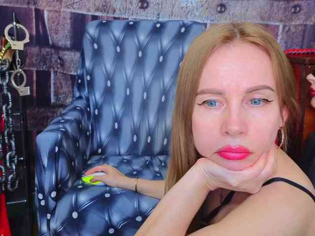 MistreSSEliZa webcam