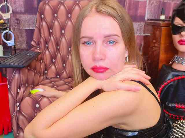 MistreSSEliZa webcam