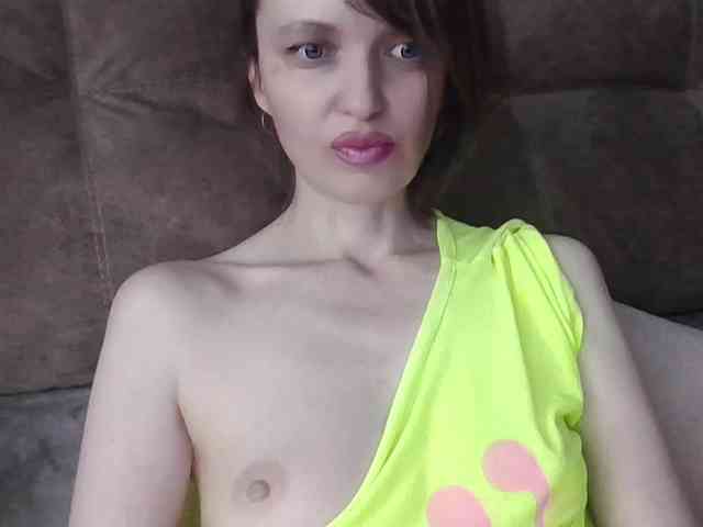 lilisexy14 webcam