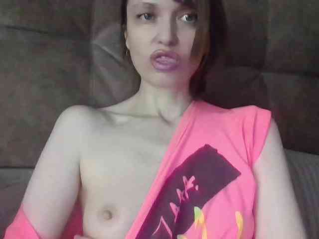 lilisexy14 webcam