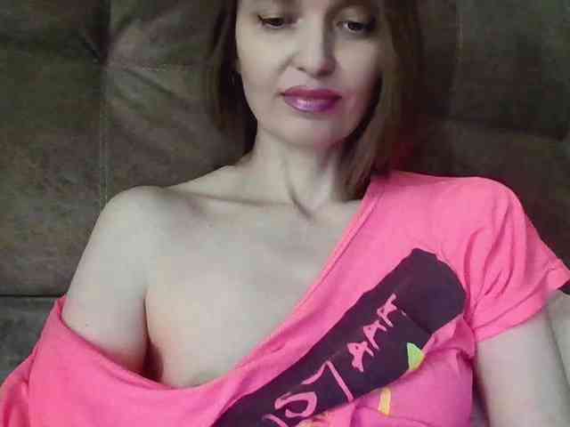 lilisexy14 webcam