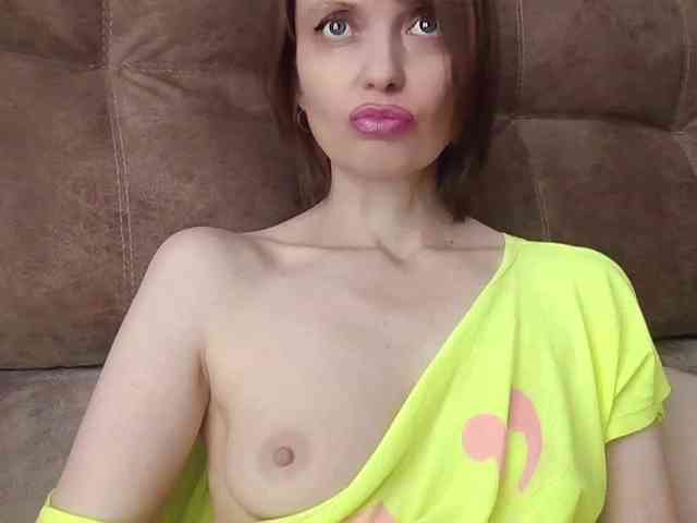lilisexy14 webcam