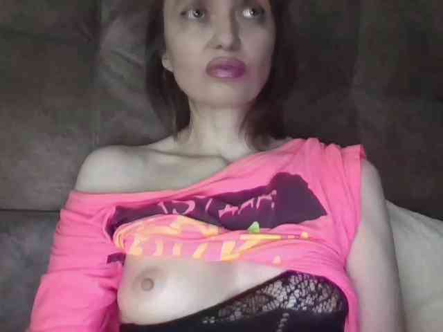 lilisexy14 webcam
