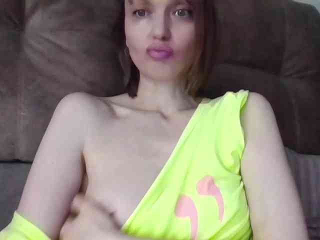 lilisexy14 webcam