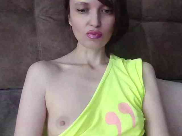 lilisexy14 webcam