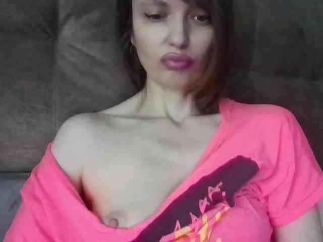 lilisexy14 webcam