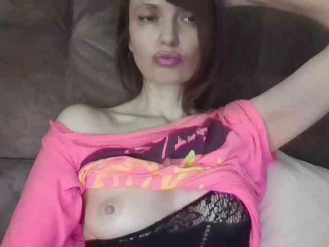 lilisexy14 webcam