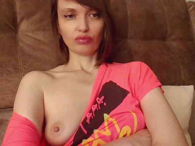 lilisexy14 webcam