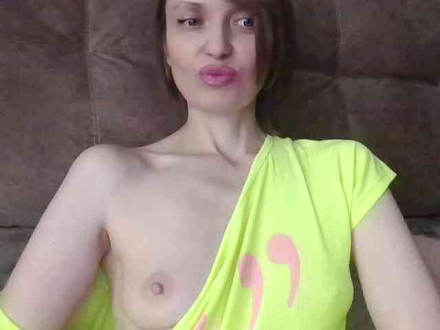 lilisexy14 webcam