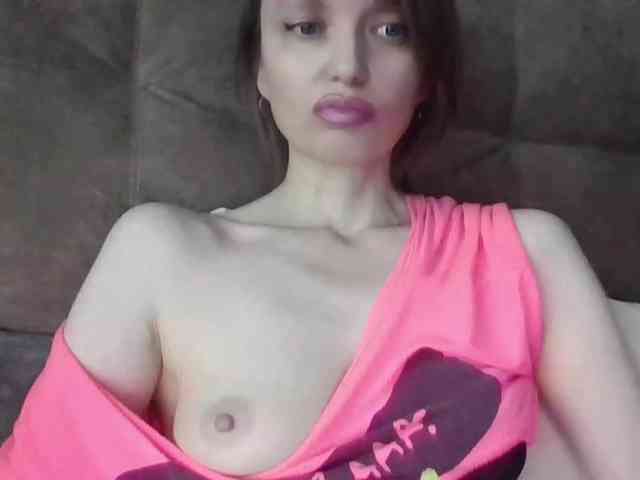 lilisexy14 webcam