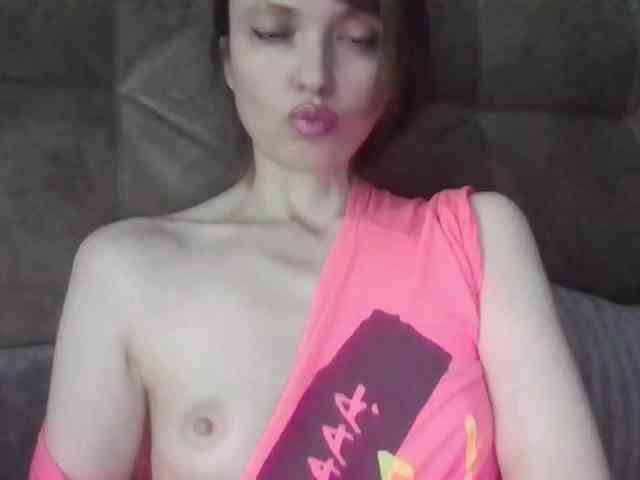 lilisexy14 webcam
