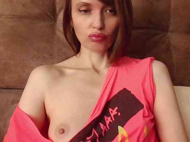 lilisexy14 webcam