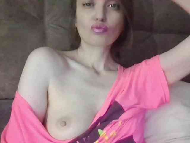 lilisexy14 webcam