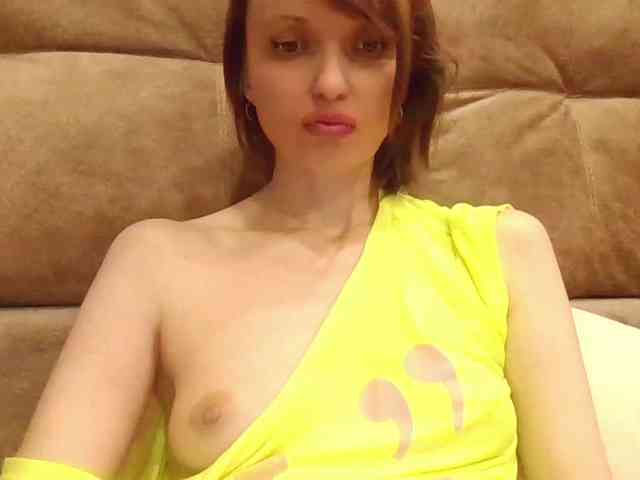 lilisexy14 Live Webcam on BongaCams