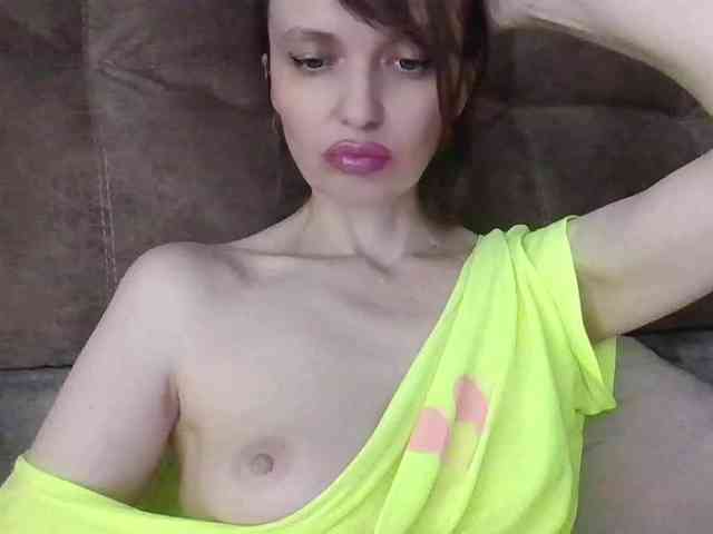 lilisexy14 webcam