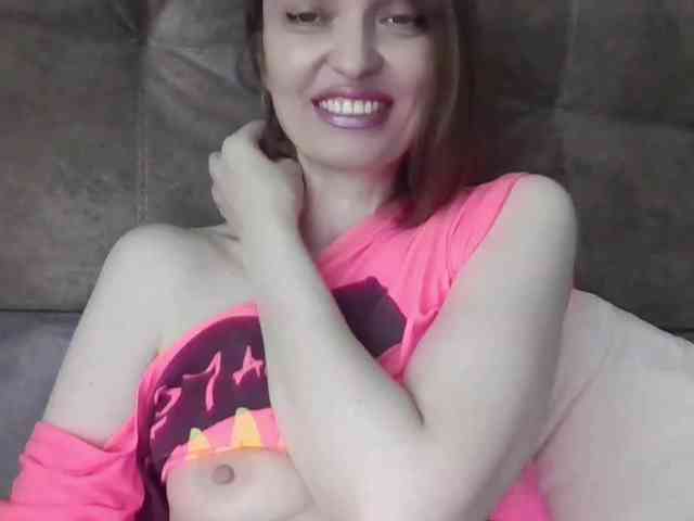 lilisexy14 webcam