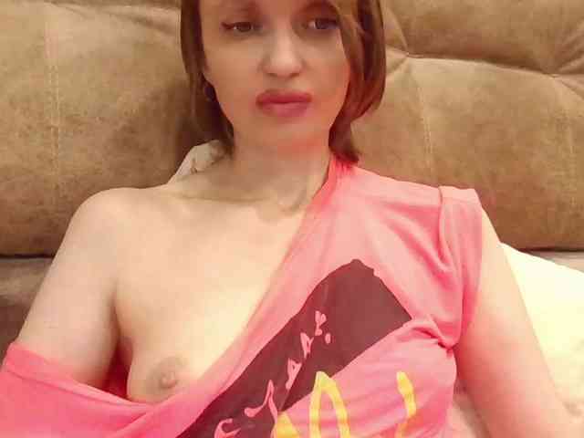 lilisexy14 webcam