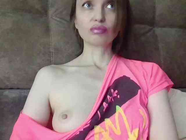 lilisexy14 webcam