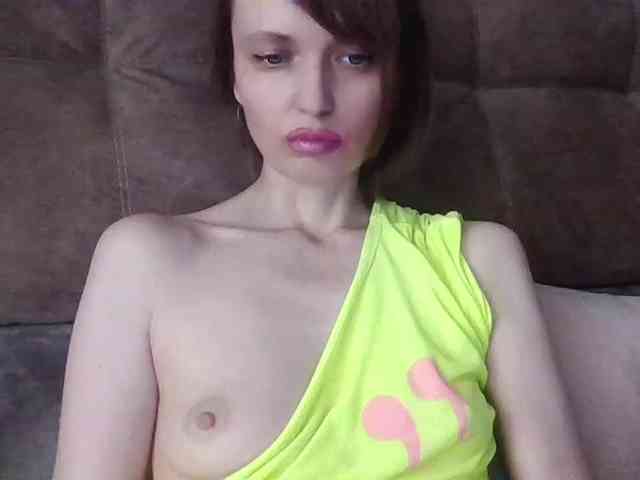 lilisexy14 webcam
