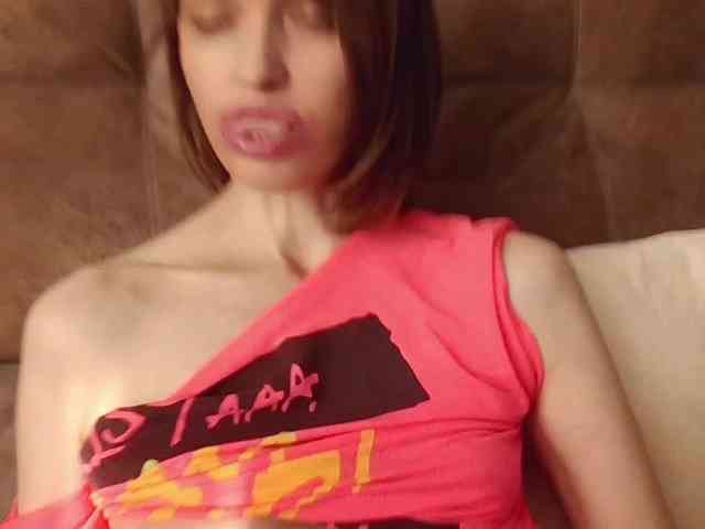 lilisexy14 webcam