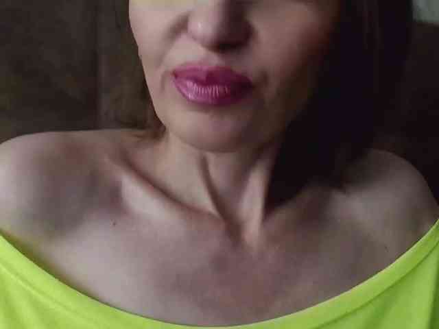 lilisexy14 webcam