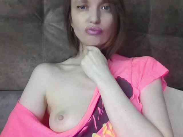 lilisexy14 webcam