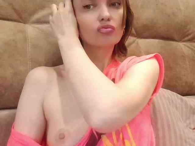 lilisexy14 webcam