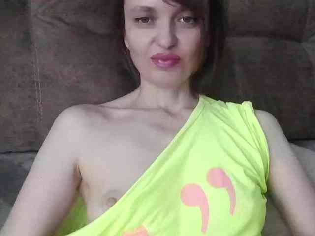 lilisexy14 webcam