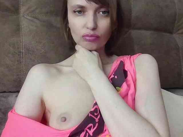 lilisexy14 webcam