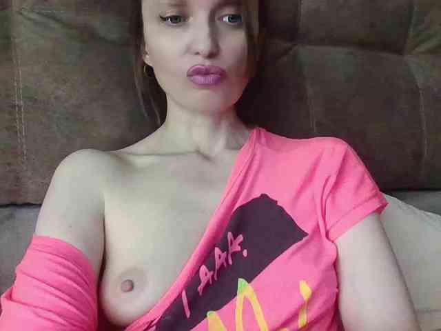 lilisexy14 webcam