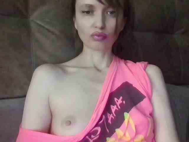 lilisexy14 webcam
