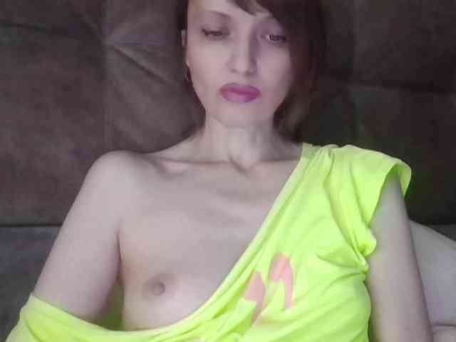 lilisexy14 webcam