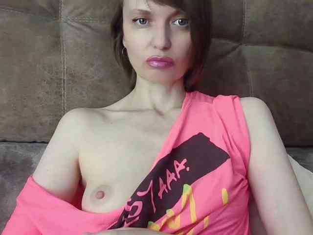 lilisexy14 webcam